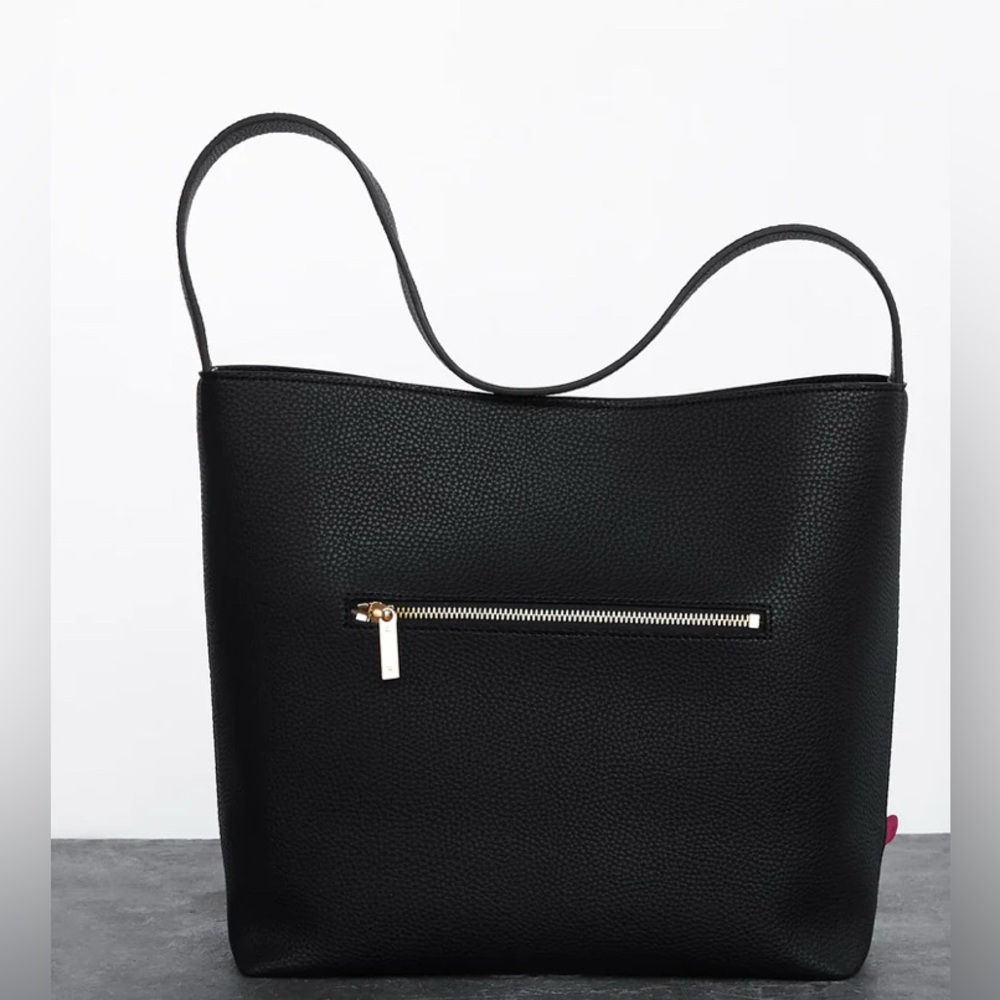 🌱 🐰 Angela Roi Black Jane Vegan Leather Shoulder Bag